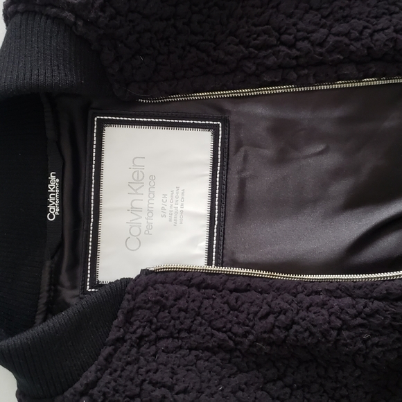 Calvin Klein black sherpa vest size S - Picture 4 of 5